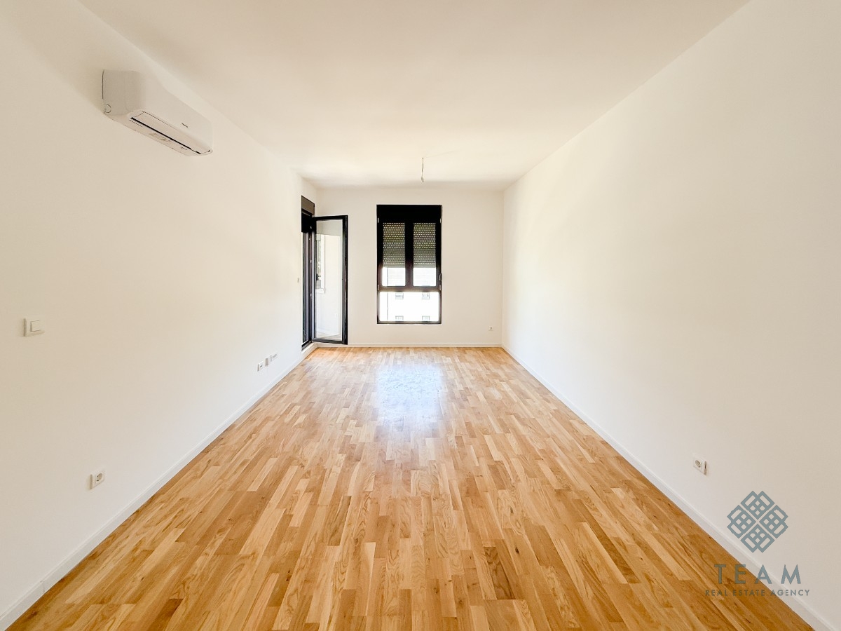 Podgorica, Tološi, jednosoban stan 45 m²